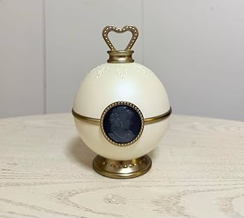 Amazon.co.jp: レ メルヴェイユーズ ラデュレ フェイス パウダー